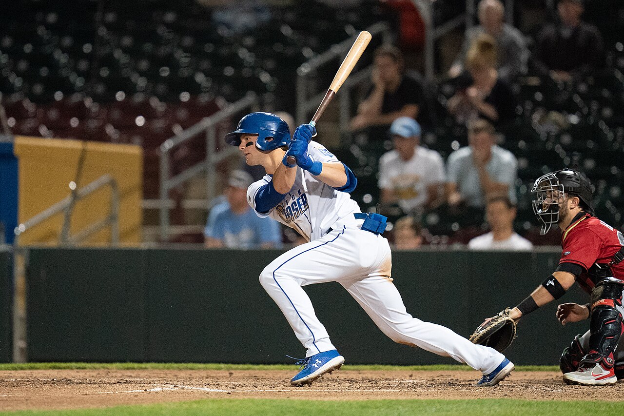Bobby Witt Jr hitting, a top free fantasy baseball draft pick